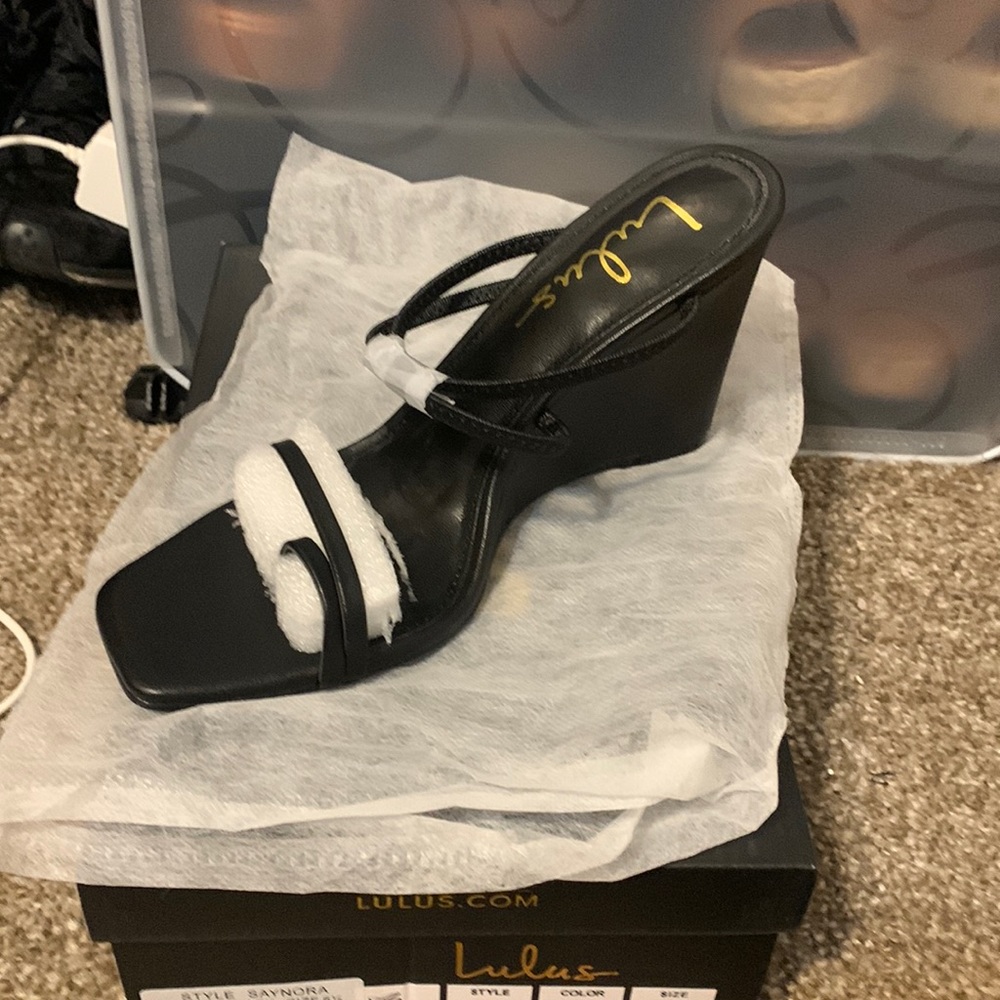 Brand New Wedge